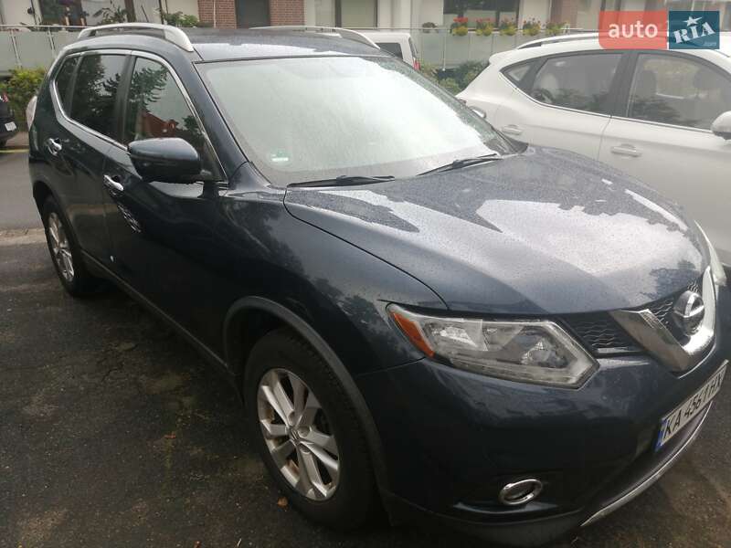 Позашляховик / Кросовер Nissan Rogue 2016 в 