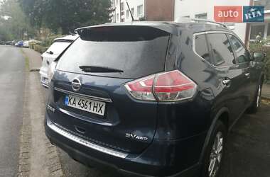 Позашляховик / Кросовер Nissan Rogue 2016 в 