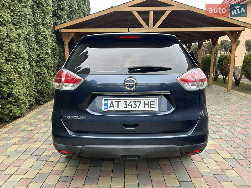 Позашляховик / Кросовер Nissan Rogue 2016 в Івано-Франківську