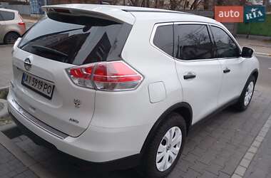 Внедорожник / Кроссовер Nissan Rogue 2016 в 
