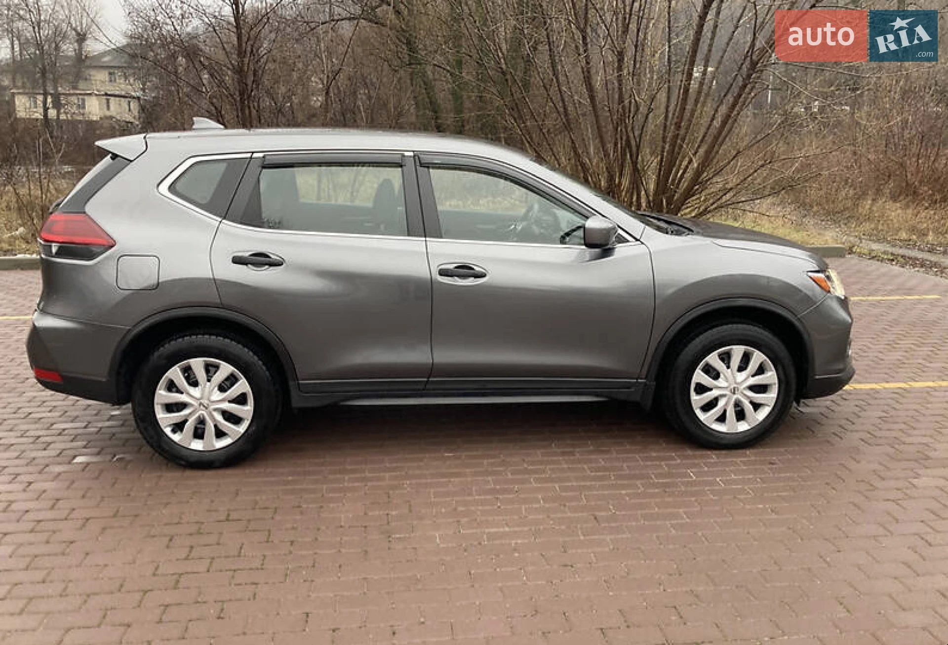 2018 Nissan Rogue - мініатюра 11