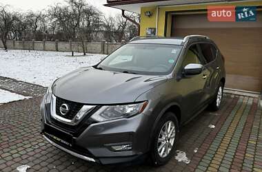 Позашляховик / Кросовер Nissan Rogue 2016 в Коломиї