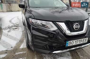 Внедорожник / Кроссовер Nissan Rogue 2019 в Тернополе