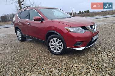 Внедорожник / Кроссовер Nissan Rogue 2015 в Калуше