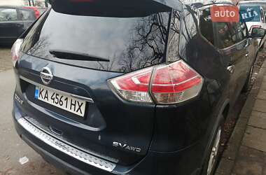 Позашляховик / Кросовер Nissan Rogue 2016 в 
