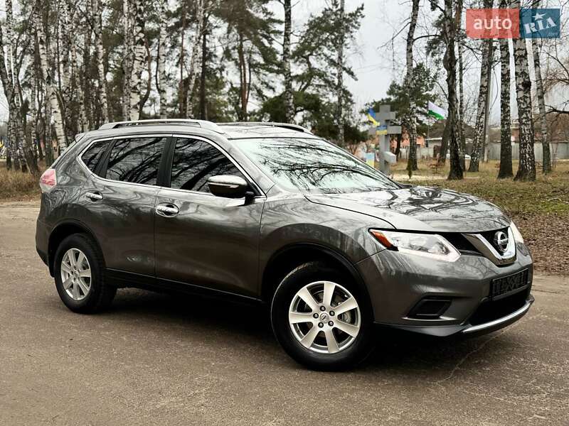 Внедорожник / Кроссовер Nissan Rogue 2015 в Ахтырке