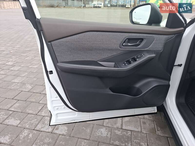 Внедорожник / Кроссовер Nissan Rogue 2020 в Черкассах