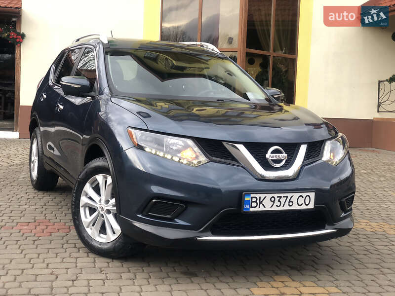 Позашляховик / Кросовер Nissan Rogue 2014 в Трускавці