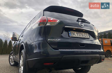 Позашляховик / Кросовер Nissan Rogue 2014 в Трускавці