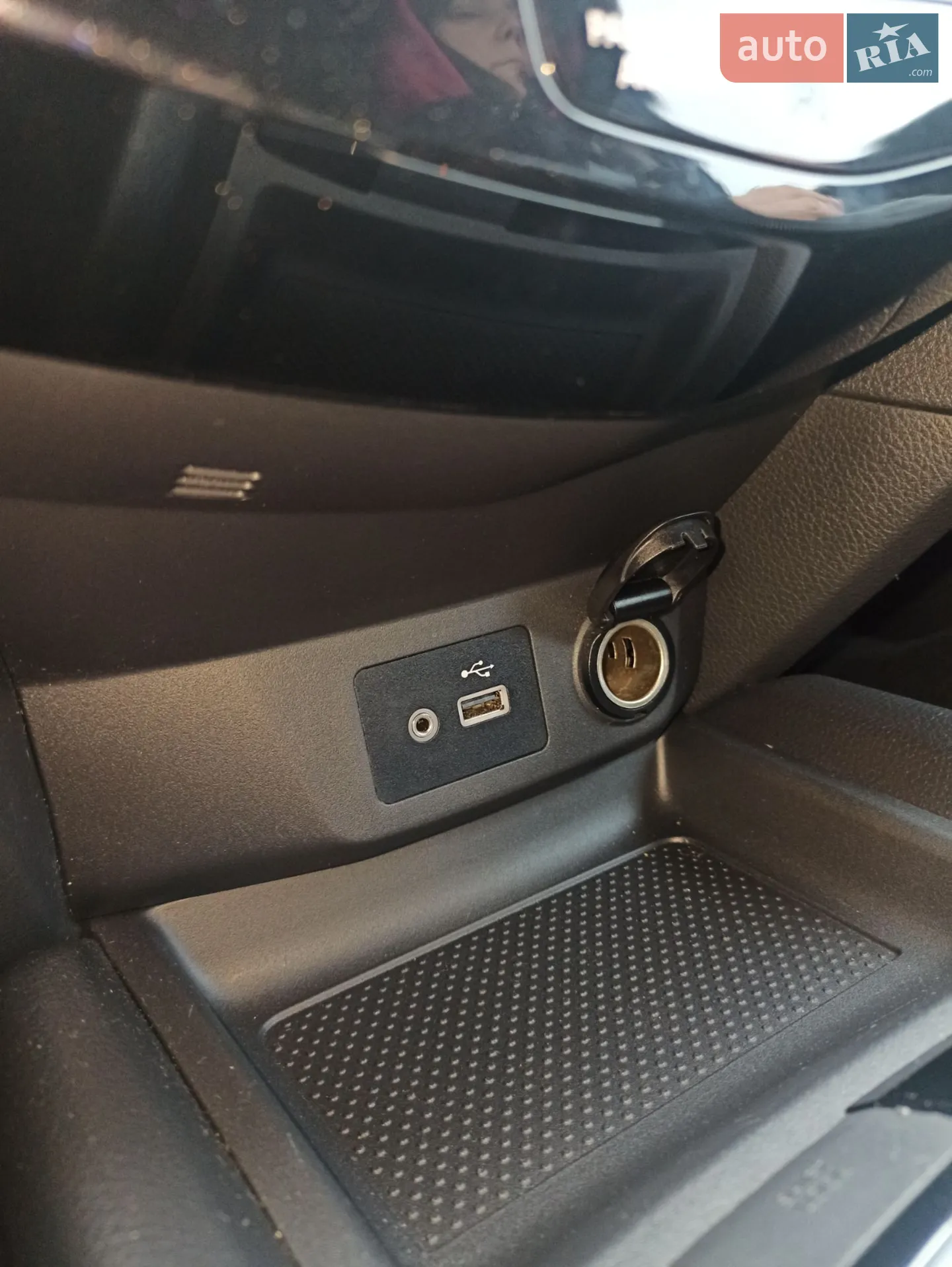 2018 Nissan Rogue - мініатюра 29