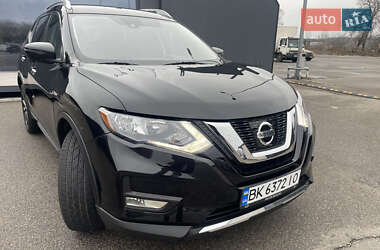 Внедорожник / Кроссовер Nissan Rogue 2019 в Киеве