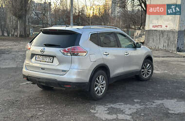 Позашляховик / Кросовер Nissan Rogue 2015 в Харкові