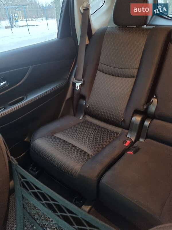 Позашляховик / Кросовер Nissan Rogue 2018 в Сумах