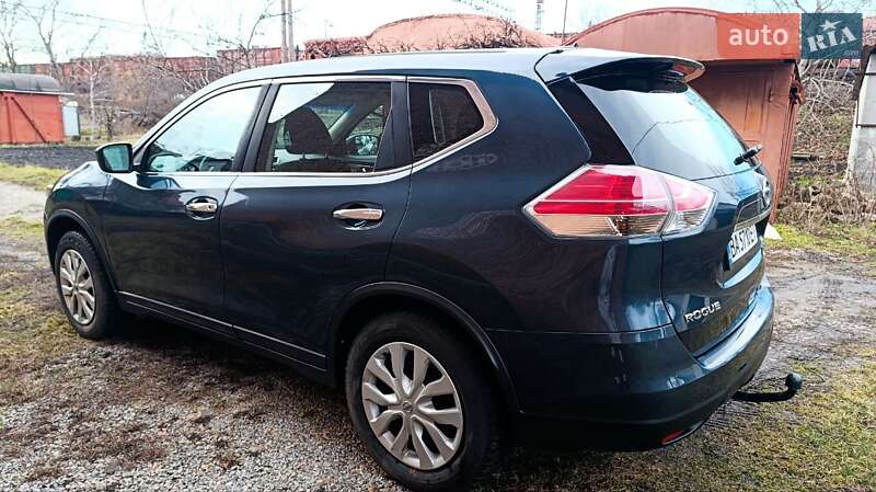 Позашляховик / Кросовер Nissan Rogue 2016 в Помічній