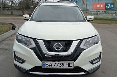 Внедорожник / Кроссовер Nissan Rogue 2019 в Александрие