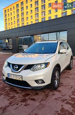 Внедорожник / Кроссовер Nissan Rogue 2014 в Нетешине