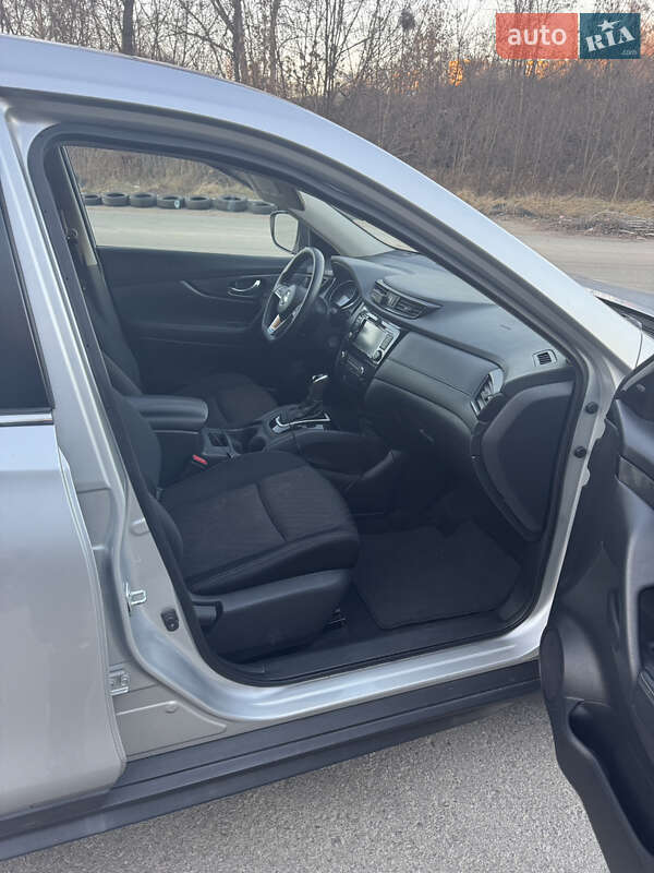 Позашляховик / Кросовер Nissan Rogue 2018 в Києві фото 11 Позашляховик / Кросовер Nissan Rogue 2018 в Києві