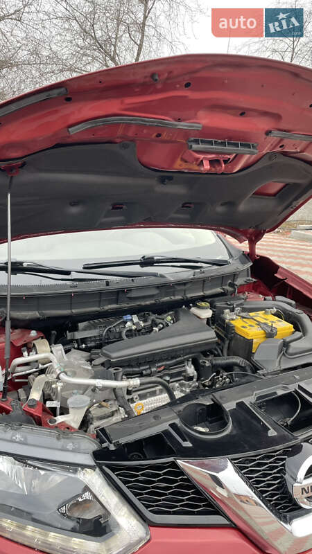 Внедорожник / Кроссовер Nissan Rogue 2016 в Белой Церкви