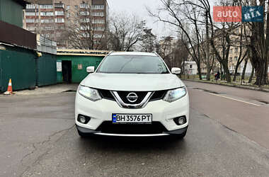 Позашляховик / Кросовер Nissan Rogue 2014 в Києві