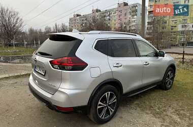 Внедорожник / Кроссовер Nissan Rogue 2018 в Запорожье