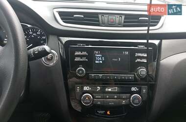 Внедорожник / Кроссовер Nissan Rogue 2016 в 