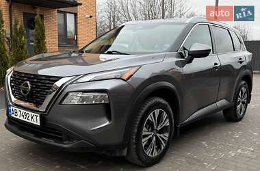 Внедорожник / Кроссовер Nissan Rogue 2021 в 