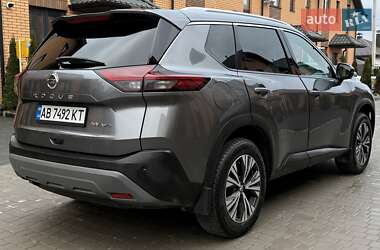Внедорожник / Кроссовер Nissan Rogue 2021 в 