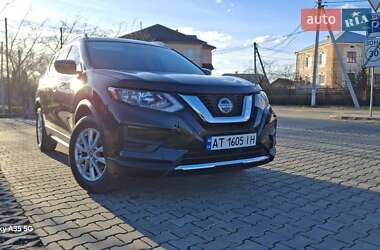 Внедорожник / Кроссовер Nissan Rogue 2018 в Ивано-Франковске