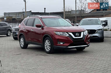 Внедорожник / Кроссовер Nissan Rogue 2018 в Виннице