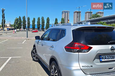 Внедорожник / Кроссовер Nissan Rogue 2018 в 