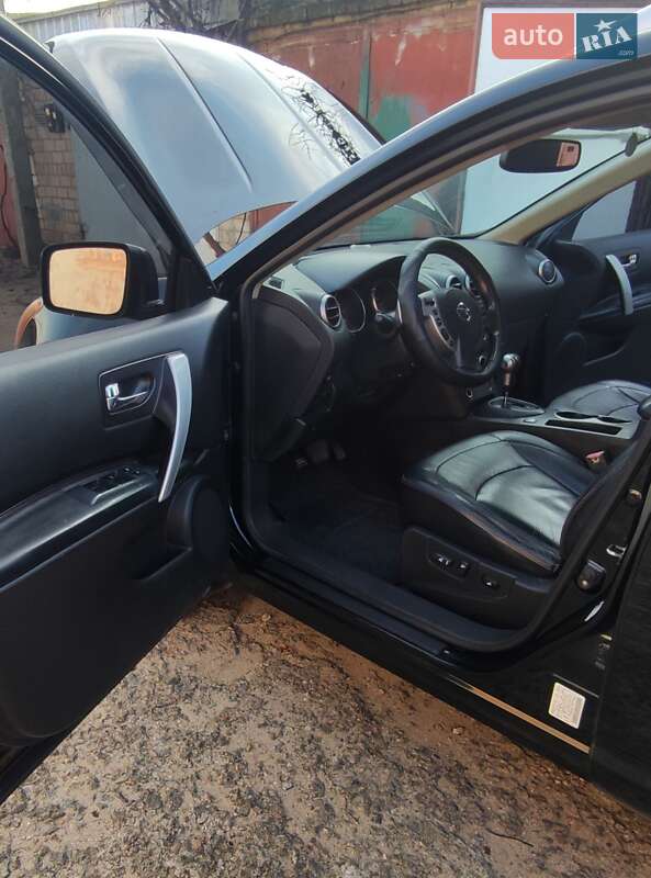 Позашляховик / Кросовер Nissan Rogue 2008 в Миколаєві