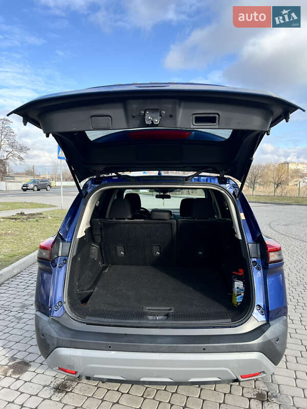 Внедорожник / Кроссовер Nissan Rogue 2021 в Зенькове