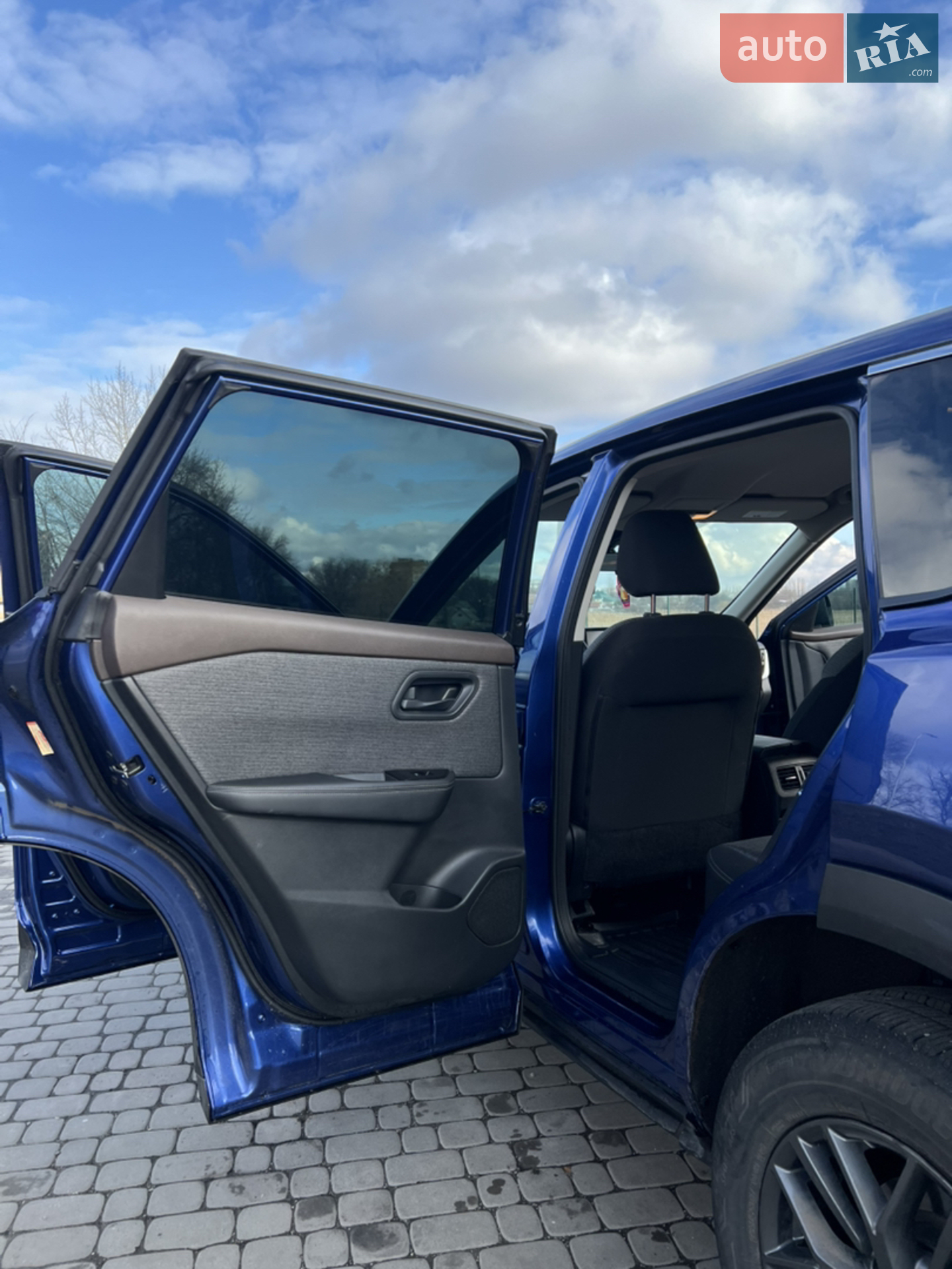 2021 Nissan Rogue - мініатюра 9