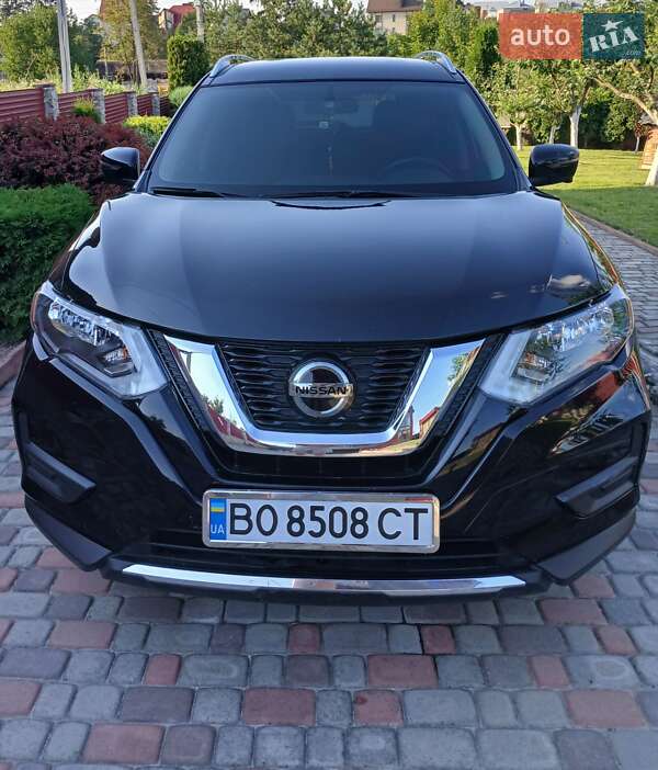 Nissan Rogue 2018
