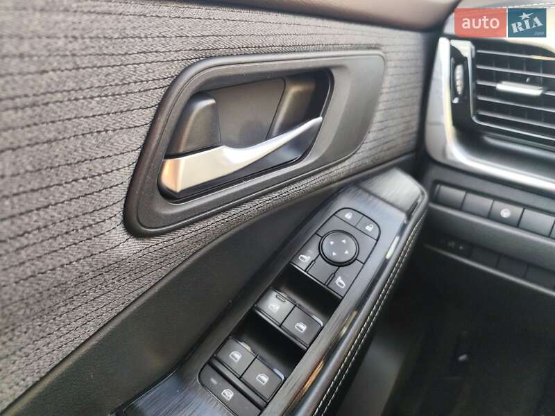 Позашляховик / Кросовер Nissan Rogue 2021 в Києві