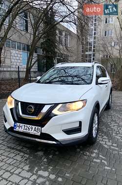 Позашляховик / Кросовер Nissan Rogue 2017 в Одесі