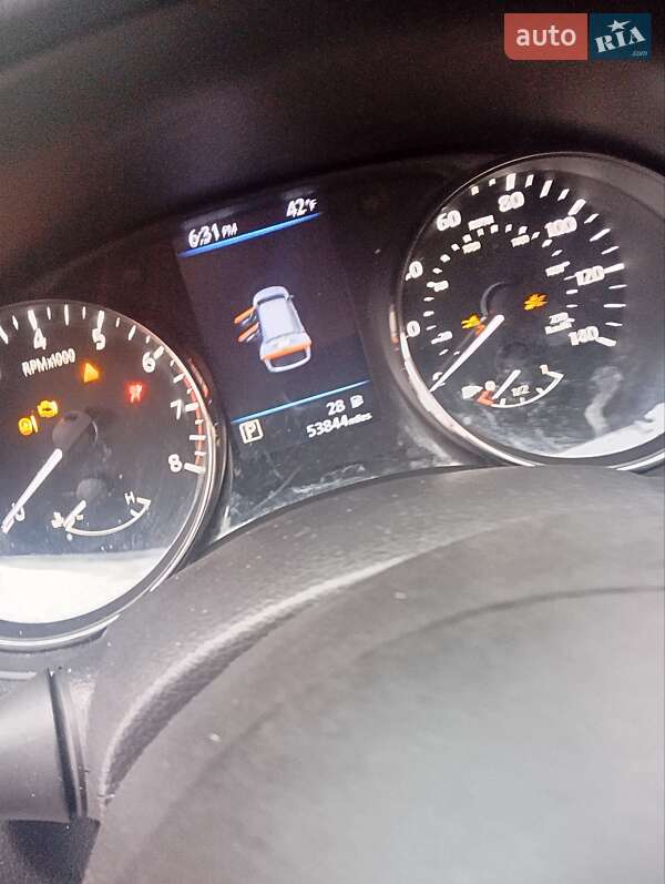 Позашляховик / Кросовер Nissan Rogue 2019 в Полтаві фото 3 Позашляховик / Кросовер Nissan Rogue 2019 в Полтаві