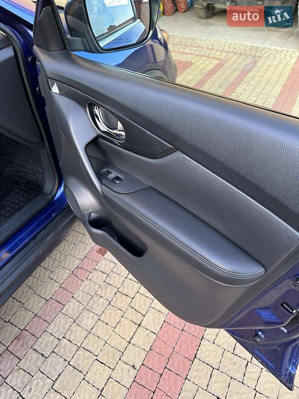 Позашляховик / Кросовер Nissan Rogue 2016 в Івано-Франківську фото 14 Позашляховик / Кросовер Nissan Rogue 2016 в Івано-Франківську