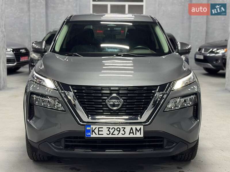 Внедорожник / Кроссовер Nissan Rogue 2021 в Каменском