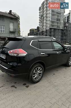 Позашляховик / Кросовер Nissan Rogue 2015 в 