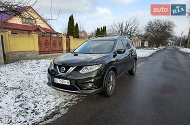 Позашляховик / Кросовер Nissan Rogue 2015 в Полтаві