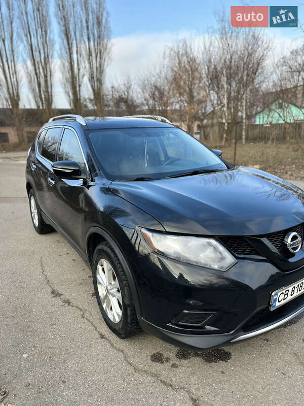 Внедорожник / Кроссовер Nissan Rogue 2015 в Чернигове