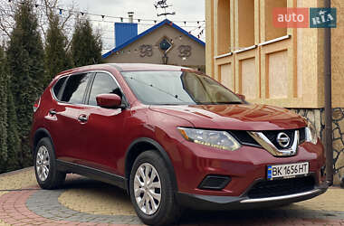 Позашляховик / Кросовер Nissan Rogue 2016 в Рівному