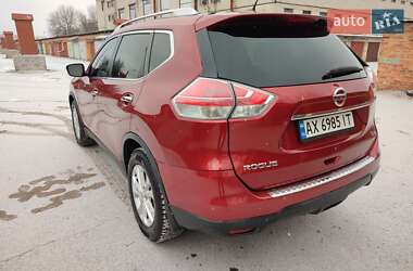 Внедорожник / Кроссовер Nissan Rogue 2015 в Харькове