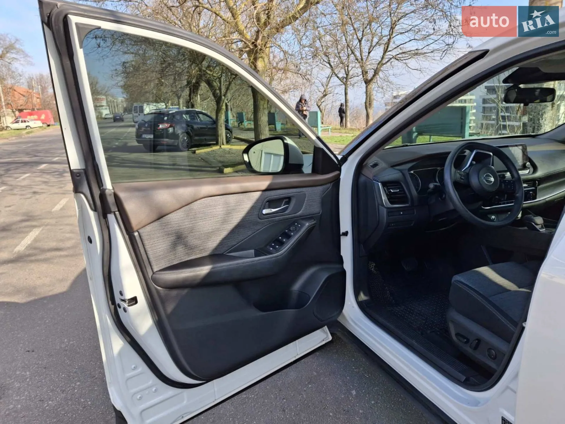 2021 Nissan Rogue - мініатюра 13