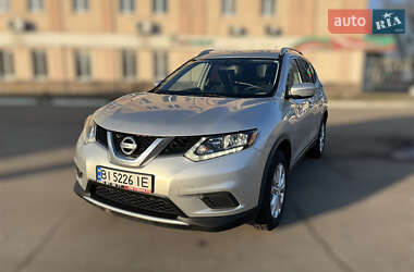 Позашляховик / Кросовер Nissan Rogue 2015 в Полтаві