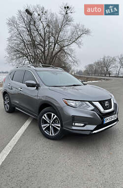 Внедорожник / Кроссовер Nissan Rogue 2019 в Киеве