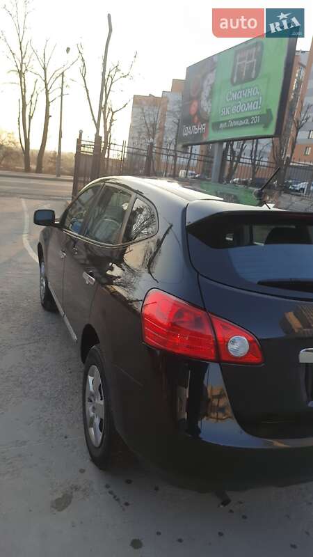 Внедорожник / Кроссовер Nissan Rogue 2013 в Ивано-Франковске