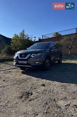 Позашляховик / Кросовер Nissan Rogue 2017 в Києві