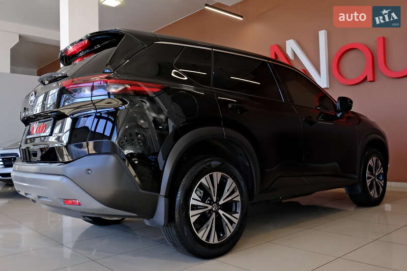 Позашляховик / Кросовер Nissan Rogue 2021 в Одесі